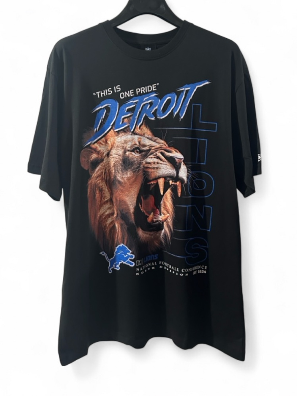 New Era NFL Detroit Lions Graphic T-shirt Size Men’s Large (NWT)